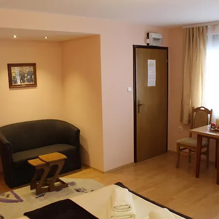 Guest Zone דירה *