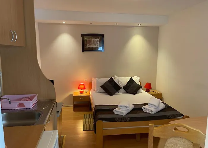 Guest Zone نيسكا بانجا