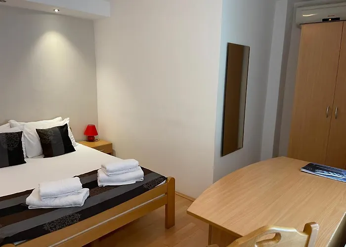 شقة Guest Zone نيسكا بانجا